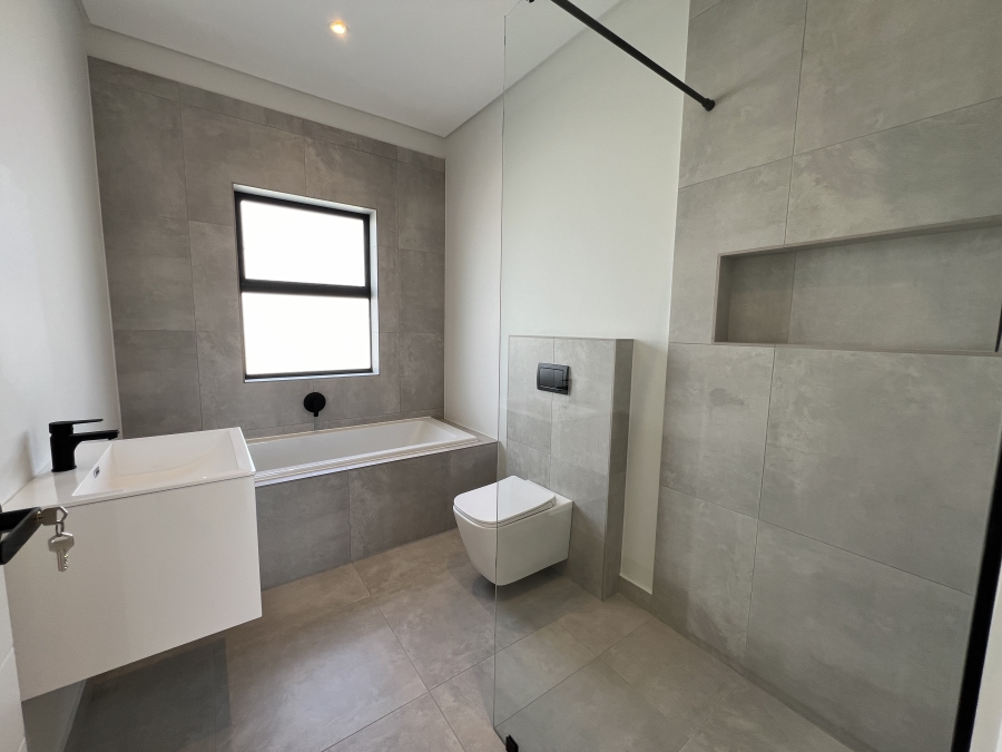 3 Bedroom Property for Sale in Sandown Western Cape